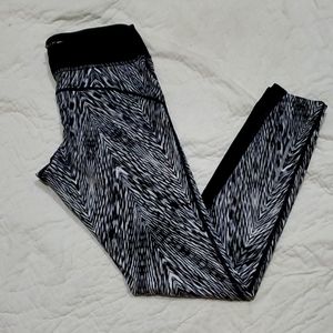 💥 Nike Leggings Dri-Fit sz M Black & White Women's